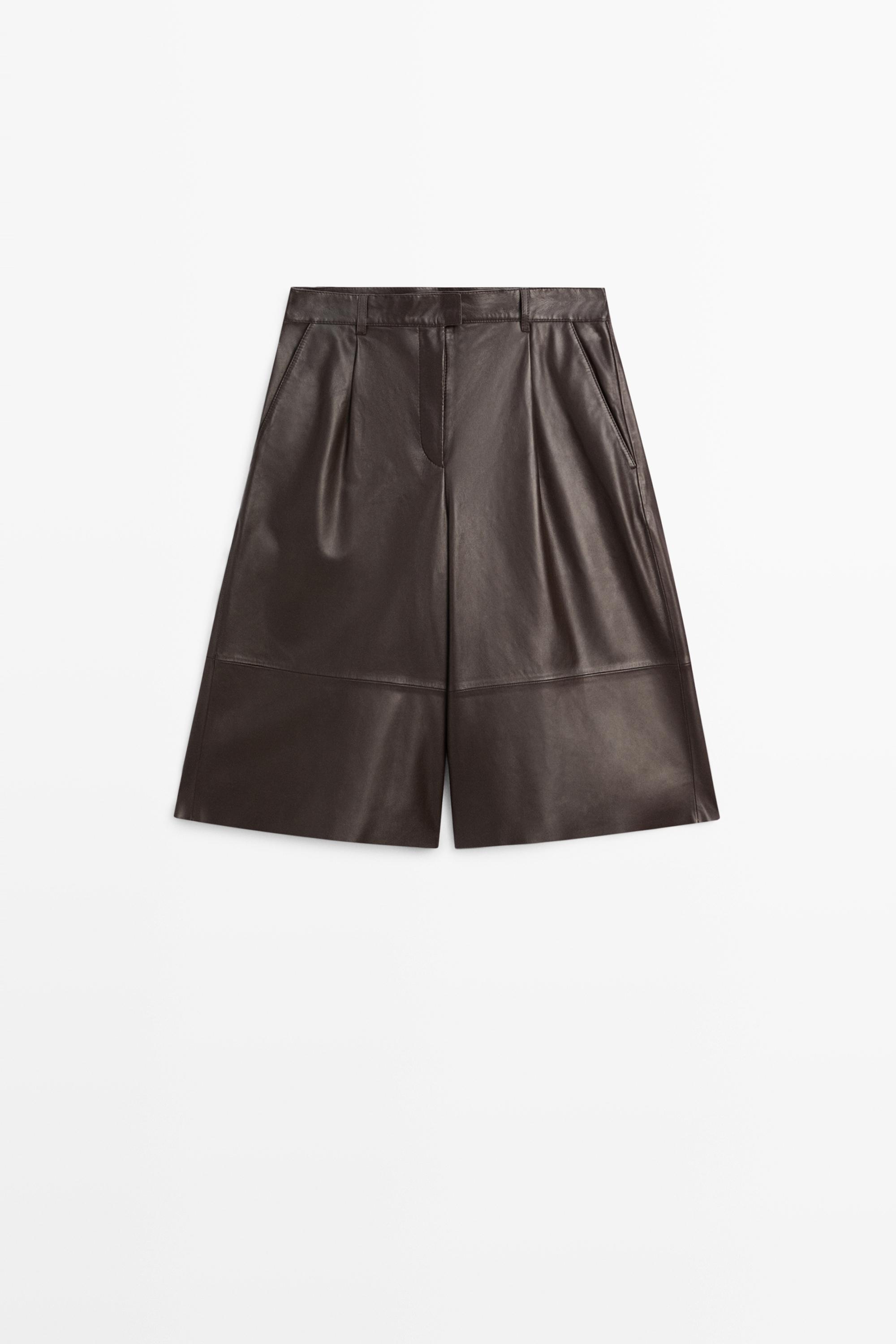 Long nappa leather Bermuda shorts